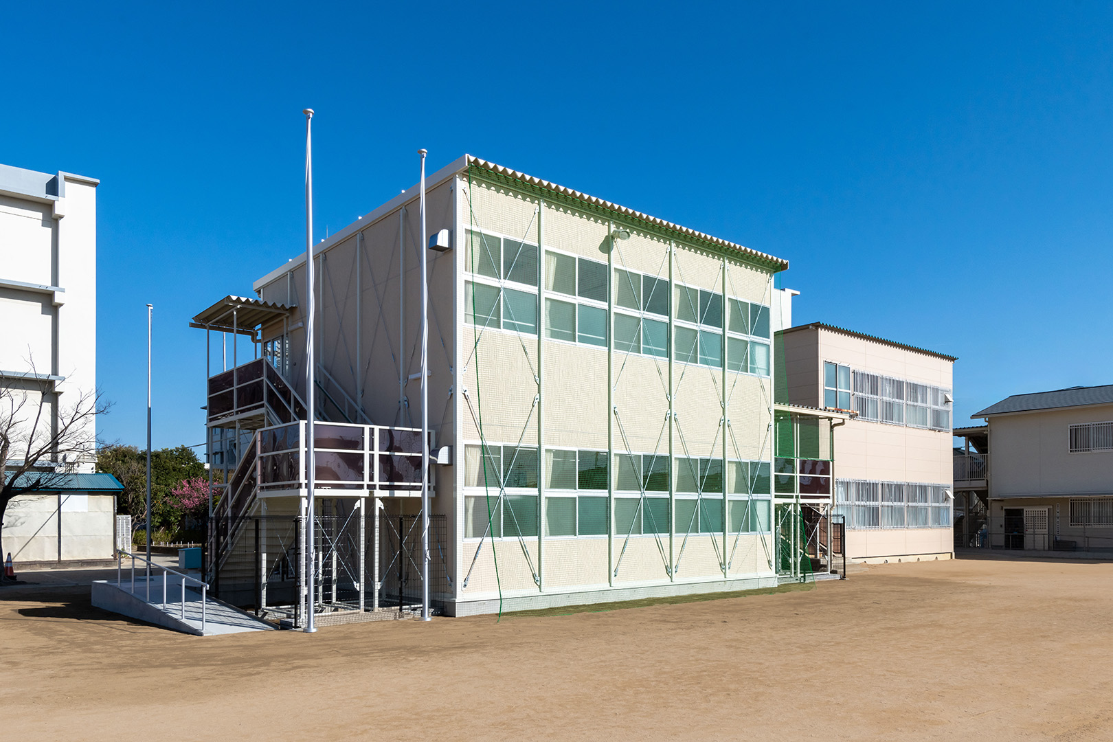 施工事例（教育施設）を追加しました